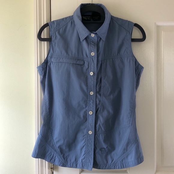 Mountain Hardware Sleeveless Button Down Top - Picture 2 of 8